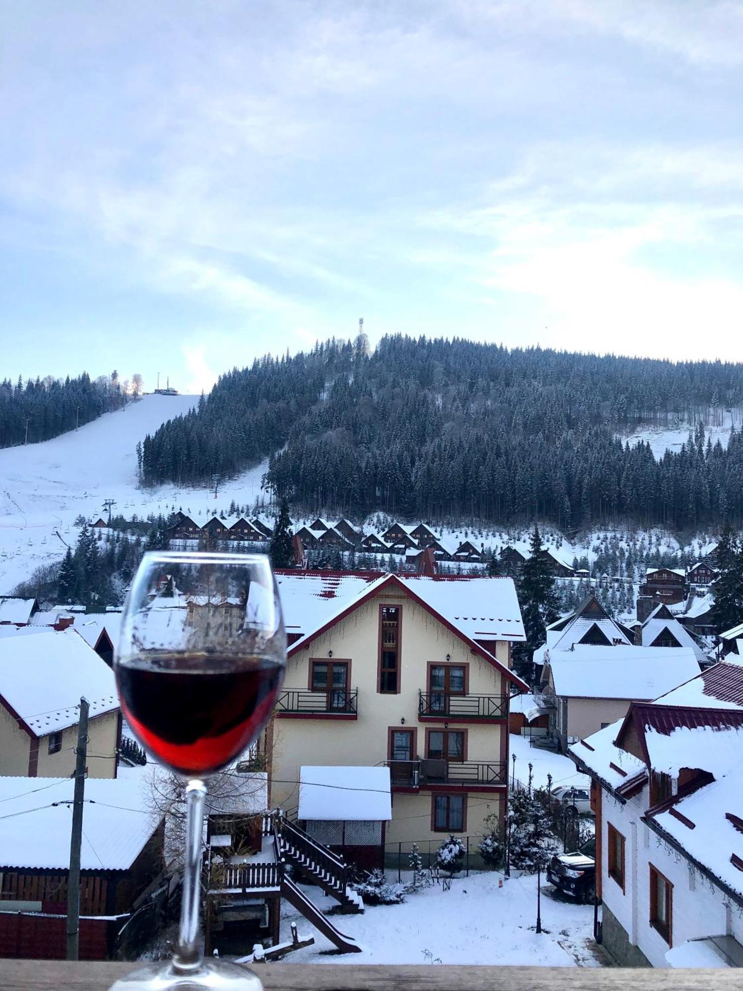 Sadyba U Halyny Sunrise Bukovel Eksteriør billede
